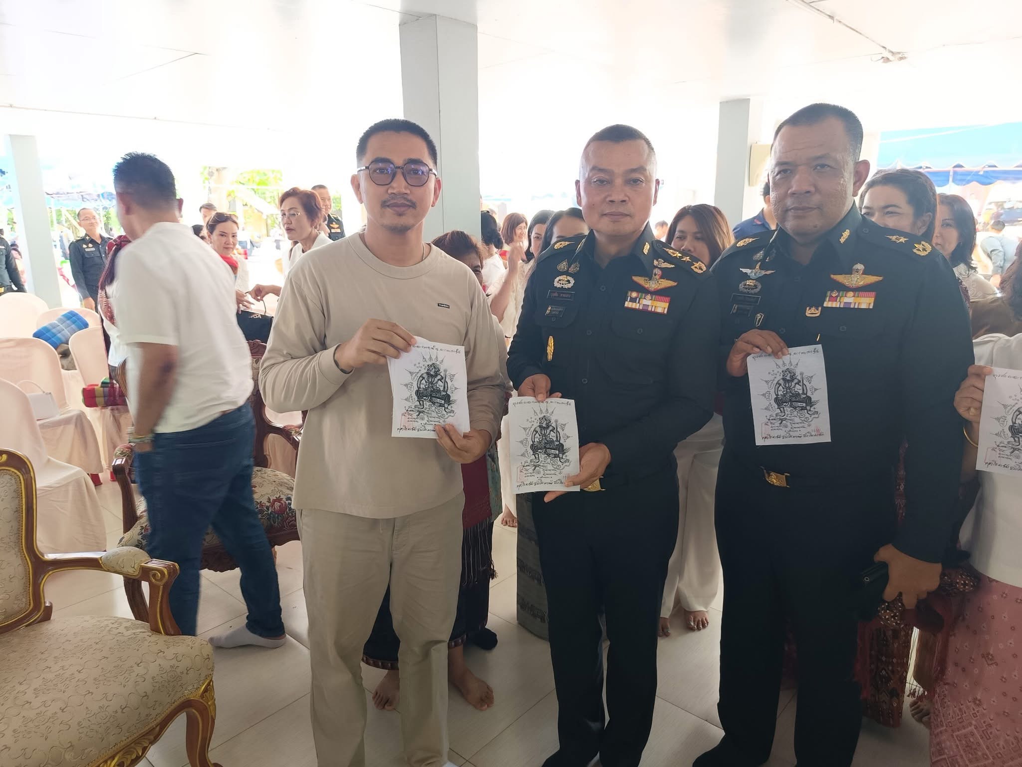 เหรียญพหูรมาน ทภ.2 เนื้อชนวน No.8948 หลวงปู่ศิลา