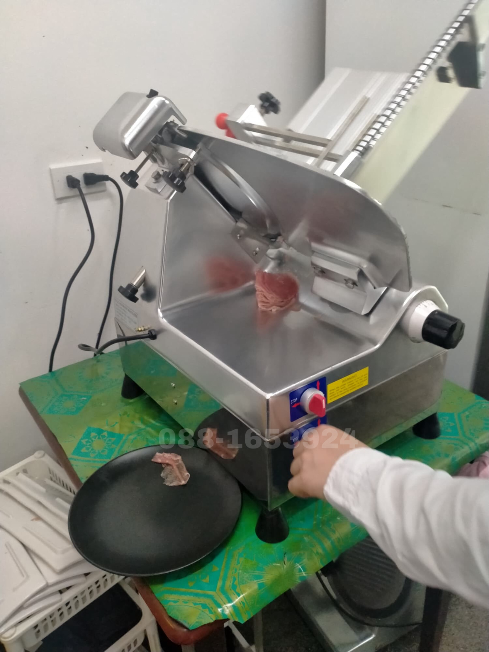 เครื่องสไลด์เนื้อ 12 นิ้ว อัตโนมัติ ออโต้ เนื้อ เนื้อชาบู เครื่องสไลด์เนื้อ เครื่องสไลด์ เครื่องหั่นเนื้อ