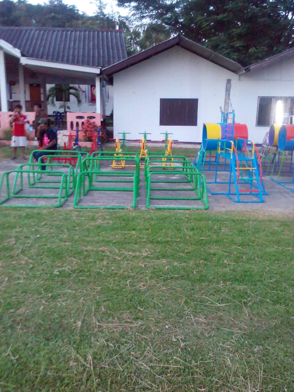 รหัส PG ผลงานติดตั้ง (โรงเรียนบ้านดอนแยง ม.8 อ.เทิง จ.เชียงราย) เครื่องเล่นสนามกลางแจ้งสำหรับเด็ก