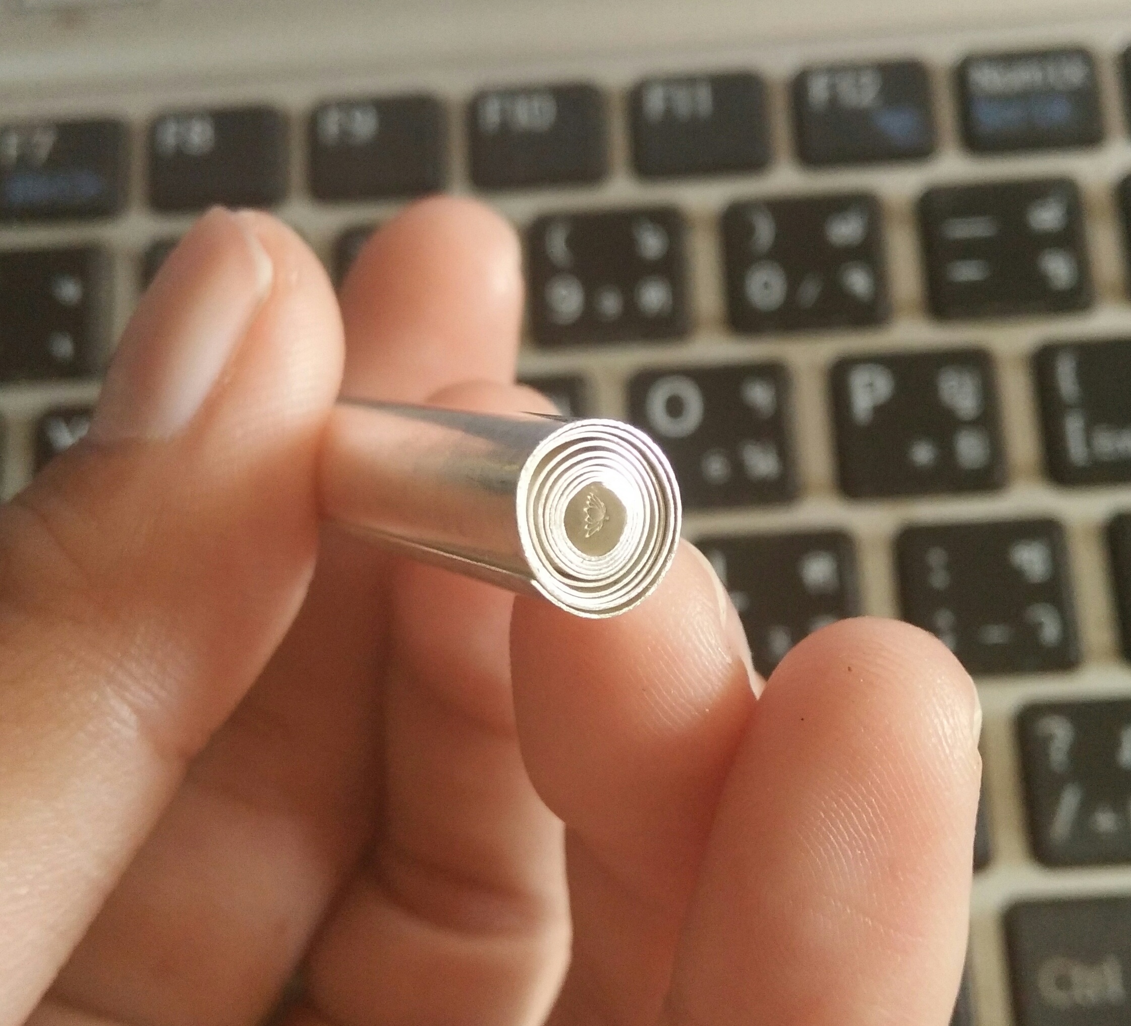 ตะกรุดมหาสะท้อน เนื้อเงินแท้ รุ่น 5 วัดท่าขนุน ซองเดิม