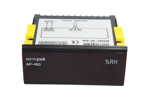 Aeropak เครื่องวัด-ควบคุมอุณหภูมิแบบติดแผง Temperature indicating controllers รุ่น AP-450