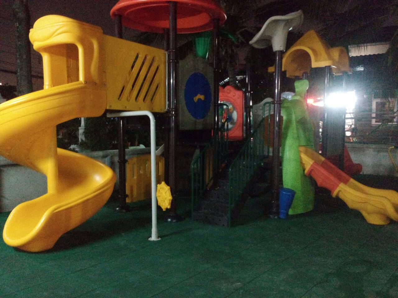 เครื่องออกกำลังกายกลางแจ้งกาญจนบุรี