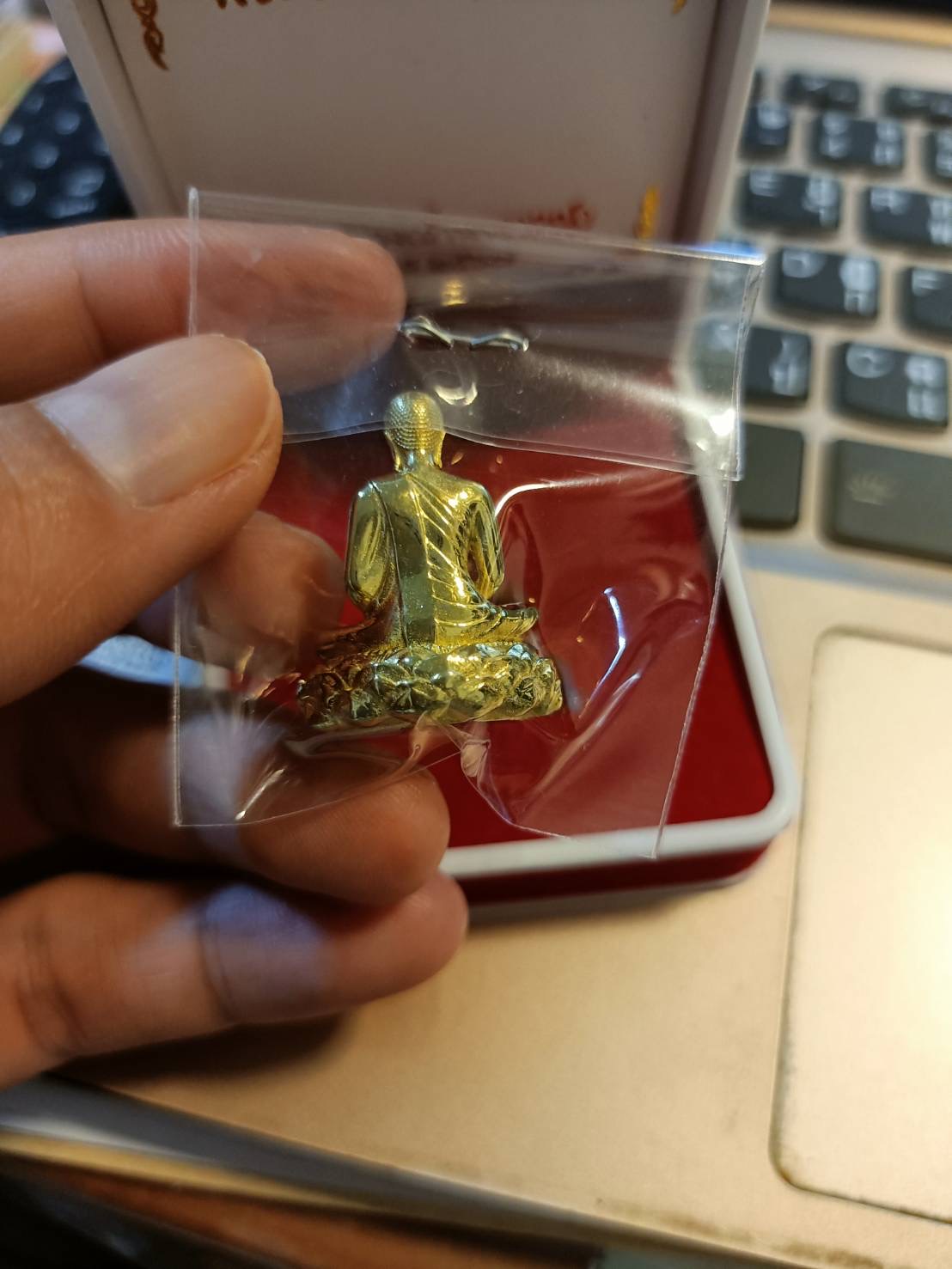 พระปัจเจกพุทธเจ้า 1.7 ซม. เนื้อทองเหลือง วัดเขาวง ถ้ำนารายณ์ ปี 67