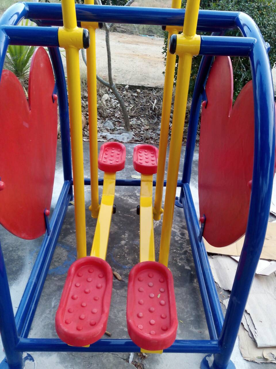 เครื่องออกกำลังกายกลางแจ้งบางขุนเทียน