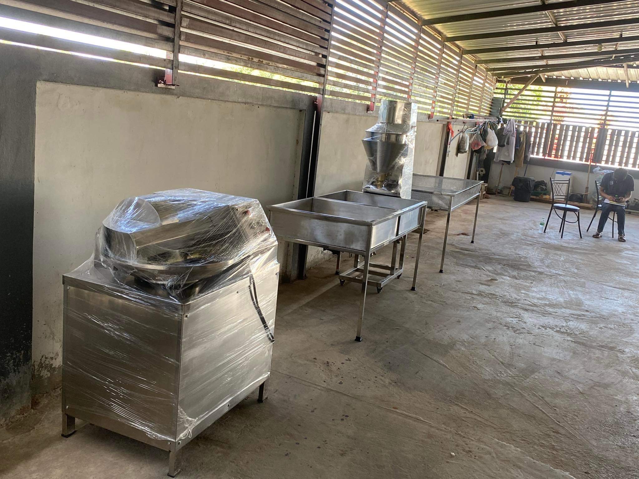 เครื่องทำลูกชิ้น เครื่องบีบลูกชิ้น เครื่องปั้นลูกชิ้น อัตโนมัติ