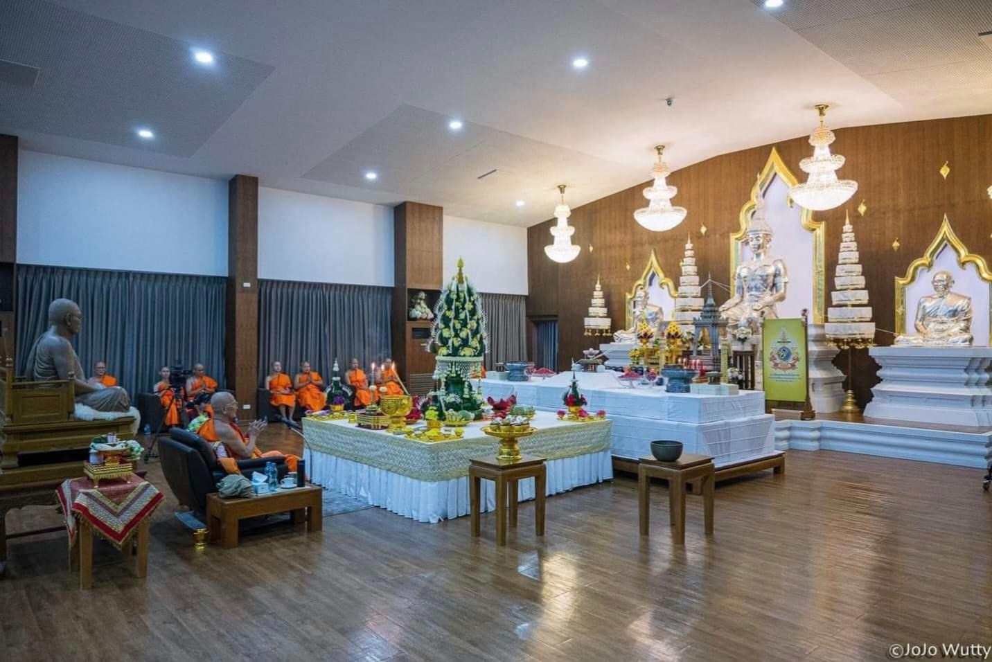 กระสุนคตมหาสะท้อน หลวงตาวัชรชัย วัดถ้ำเขาวง