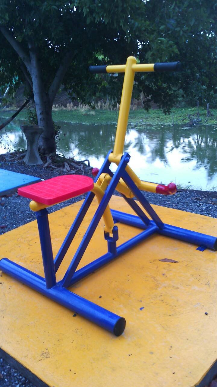 รหัส OUL ผลงานติดตั้ง (ปทุมธานี) เครื่องออกกำลังกายกลางแจ้ง