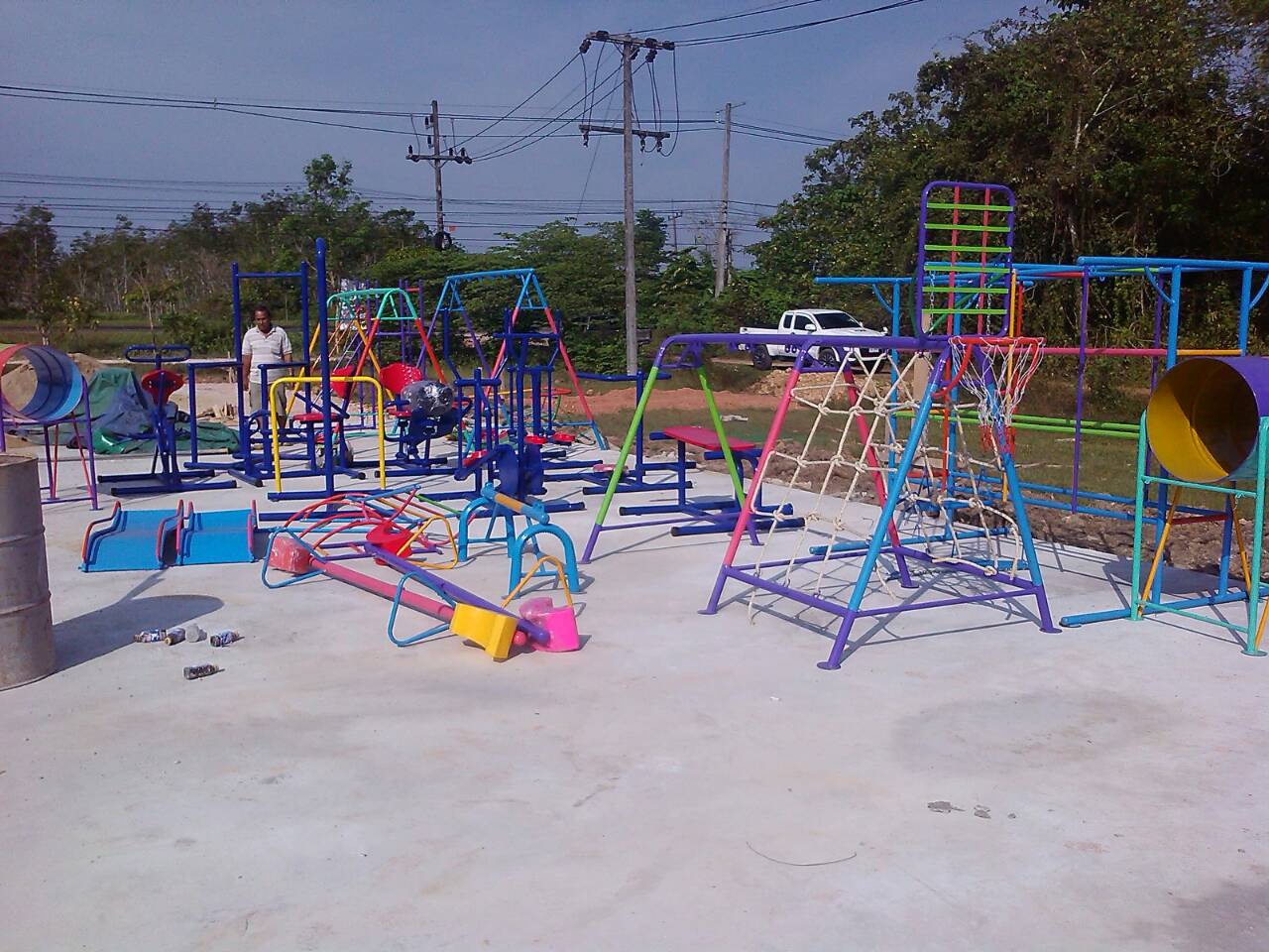 รหัส PG ผลงานติดตั้ง (ลานกีฬาห้วยนาง อ.ห้วยยอด จ.ตรัง) เครื่องออกกำลังกายเด็ก