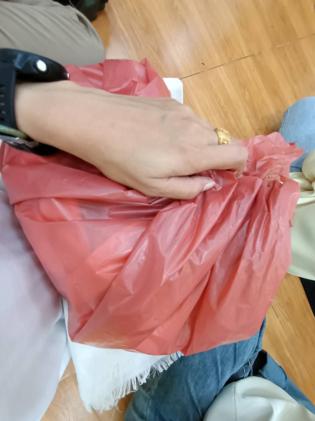 พระสมเด็จเนื้อเขียวเหล็กไหล 1 องค์ (โค๊ตชิด) วัดท่าขนุน ปี 63 พิธีพลิกชีวิต!!