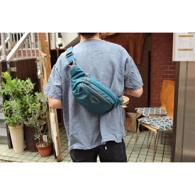 กระเป๋าคาดอก Osprey Daylight Waist Pack ของใหม่ ของแท้ พร้อมส่งจากไทย กระเป๋าคาดเอว กระเป๋าเดินป่า กระเป๋ากันน้ำ