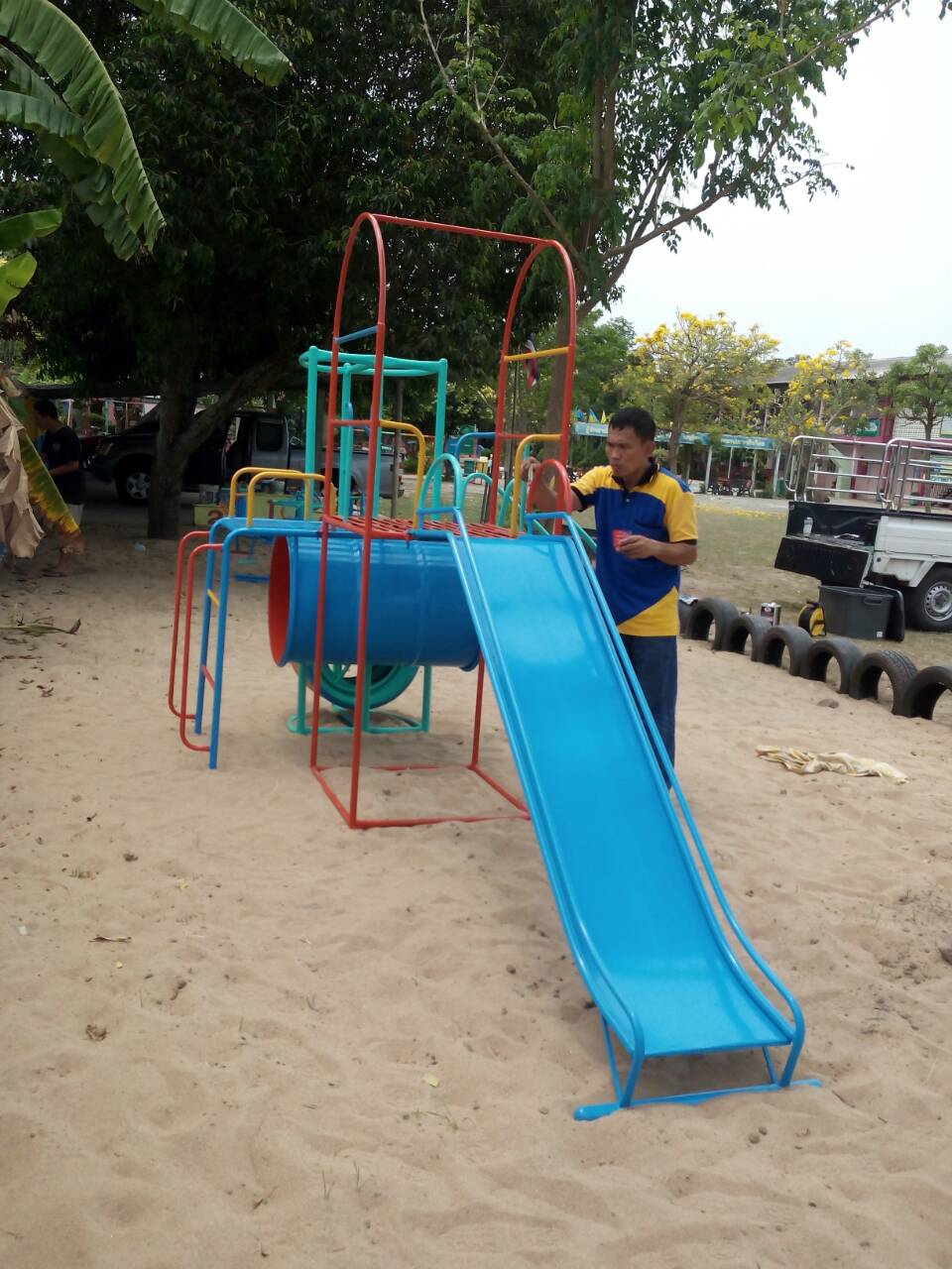 รหัส PG ผลงานติดตั้ง (โรงเรียนบ้านไร่ อ.เมือง จ.กำแพงเพชร) เครื่องเล่นสนามกลางแจ้งสำหรับเด็ก