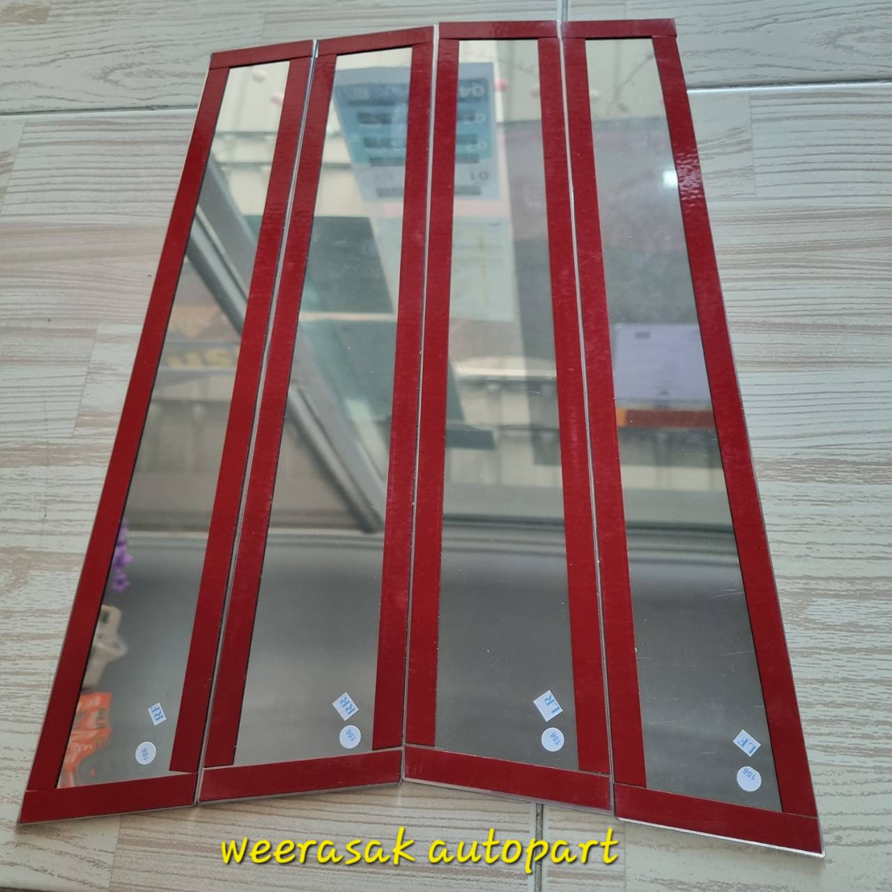 เสาแปะข้าง Toyota Yaris Cross ครอบเสาประตู โตโยต้า ยาริส ครอส ปี 2023-ปัจจุบัน Pillar cover(สีเงิน)( สเตนเลสแท้ 304)