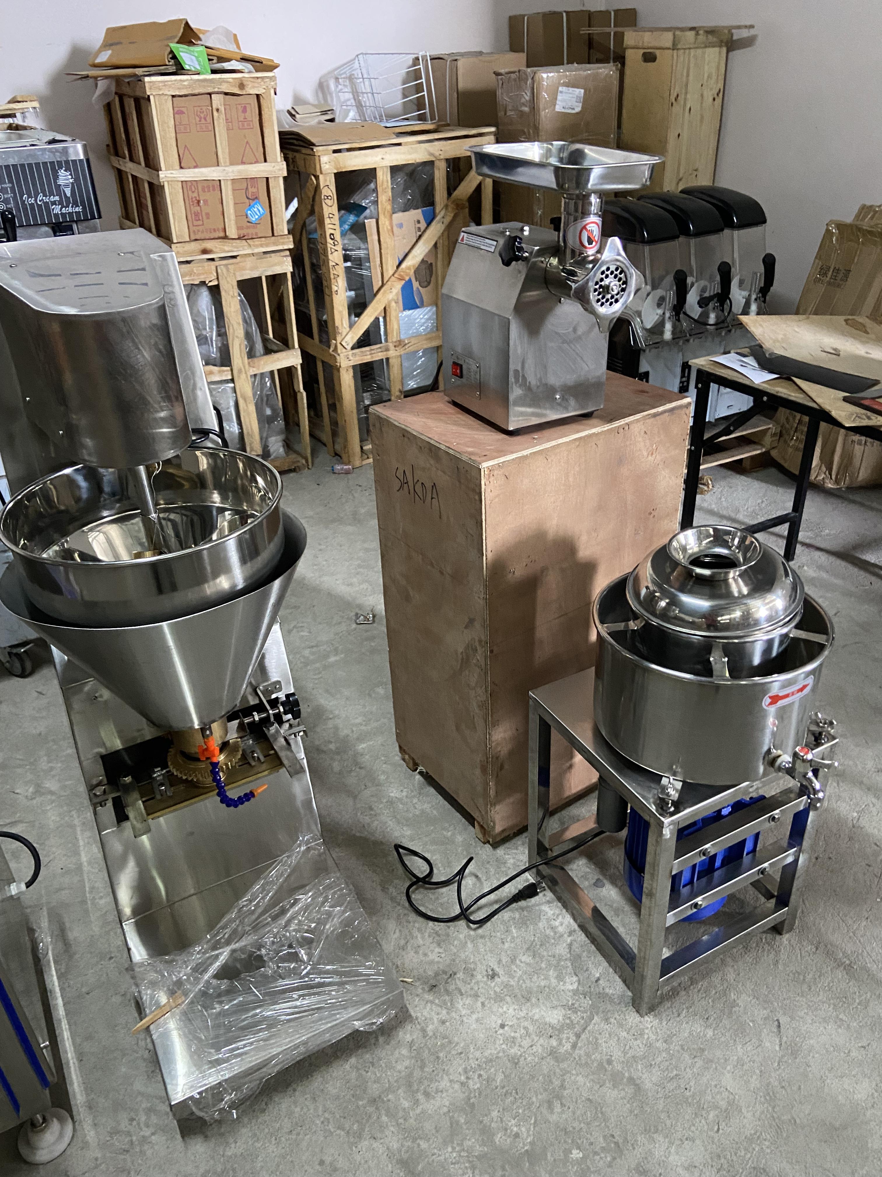 เครื่องปั้นลูกชิ้นอัตโนมัติ ถังสับลูกชิ้น พร้อมผลิตลูกชิ้นได้ทันที