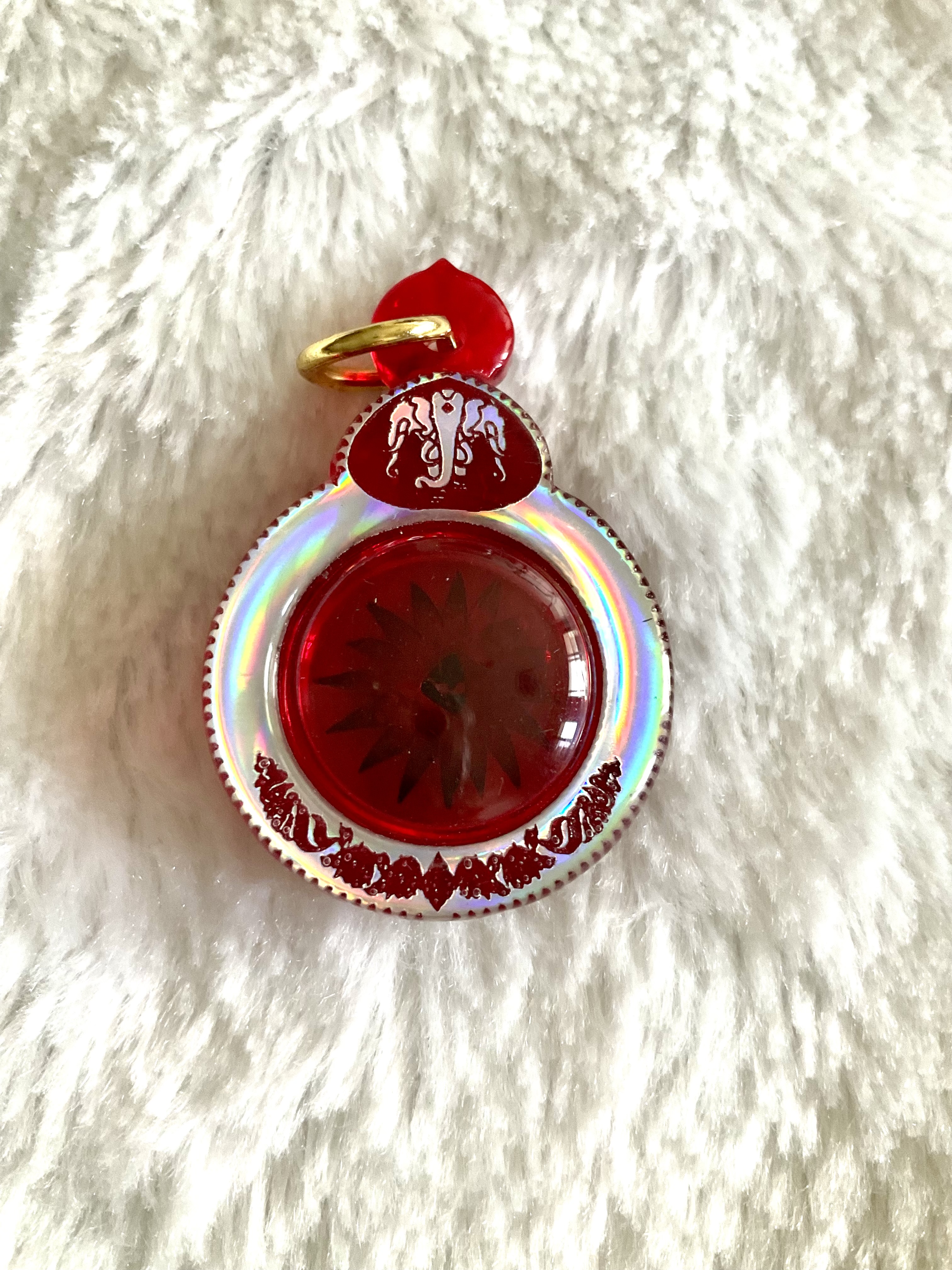 ดอกพิกุลเงิน เลี่ยมเดิม 1 ใน 300 หลวงปู่ศิลา