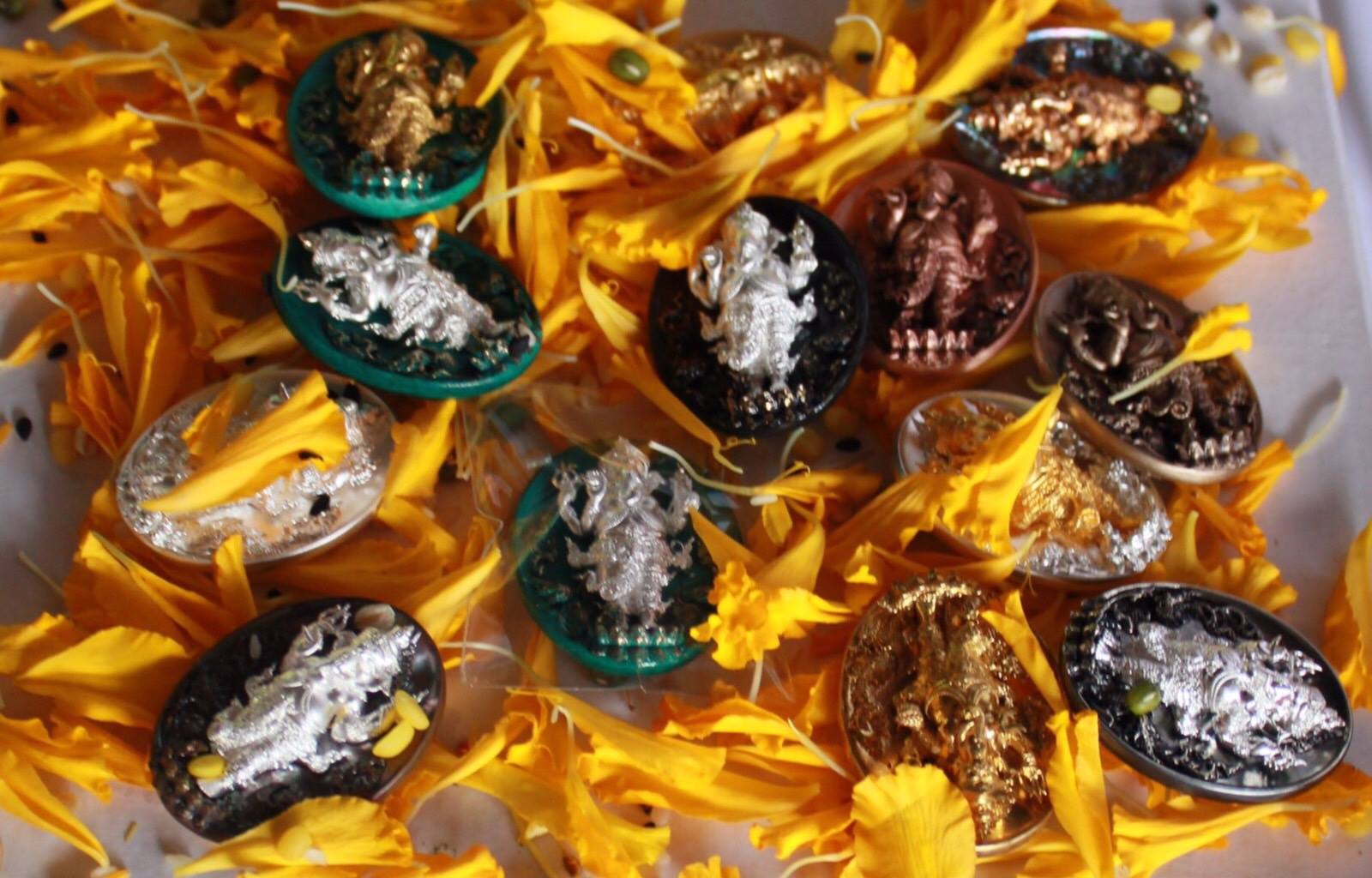 เหรียญหล่อ(กริ่ง)พระพิฆเนศ รุ่น ก้าวหน้ามหาเศรษฐี ลพ.หนุน ปี ๖๐ เลข ๑๖๓