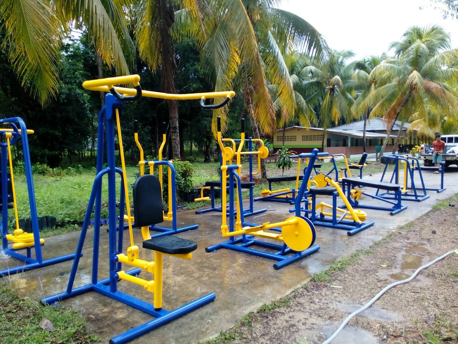 รหัส SM ผลงานติดตั้ง (ม.1 ต.เขาปูน อ.ห้วยยอด จ.ตรัง) เครื่องออกกำลังกายกลางแจ้ง