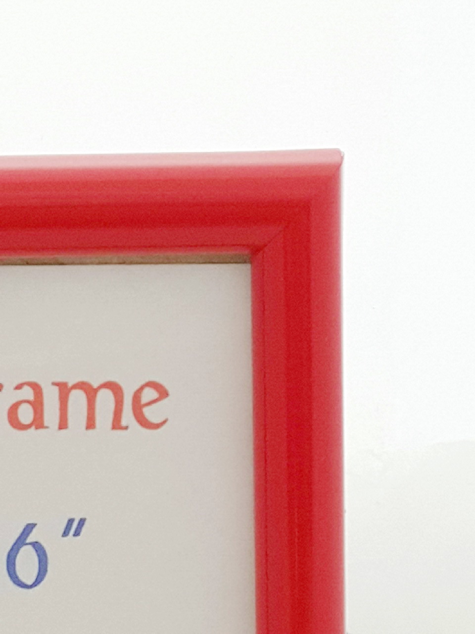 051 - red (แดง)
