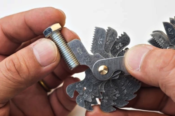 หวีวัดเกลียว มิล-นิ้ว Screw Pitch Gauge England SILVERLINE