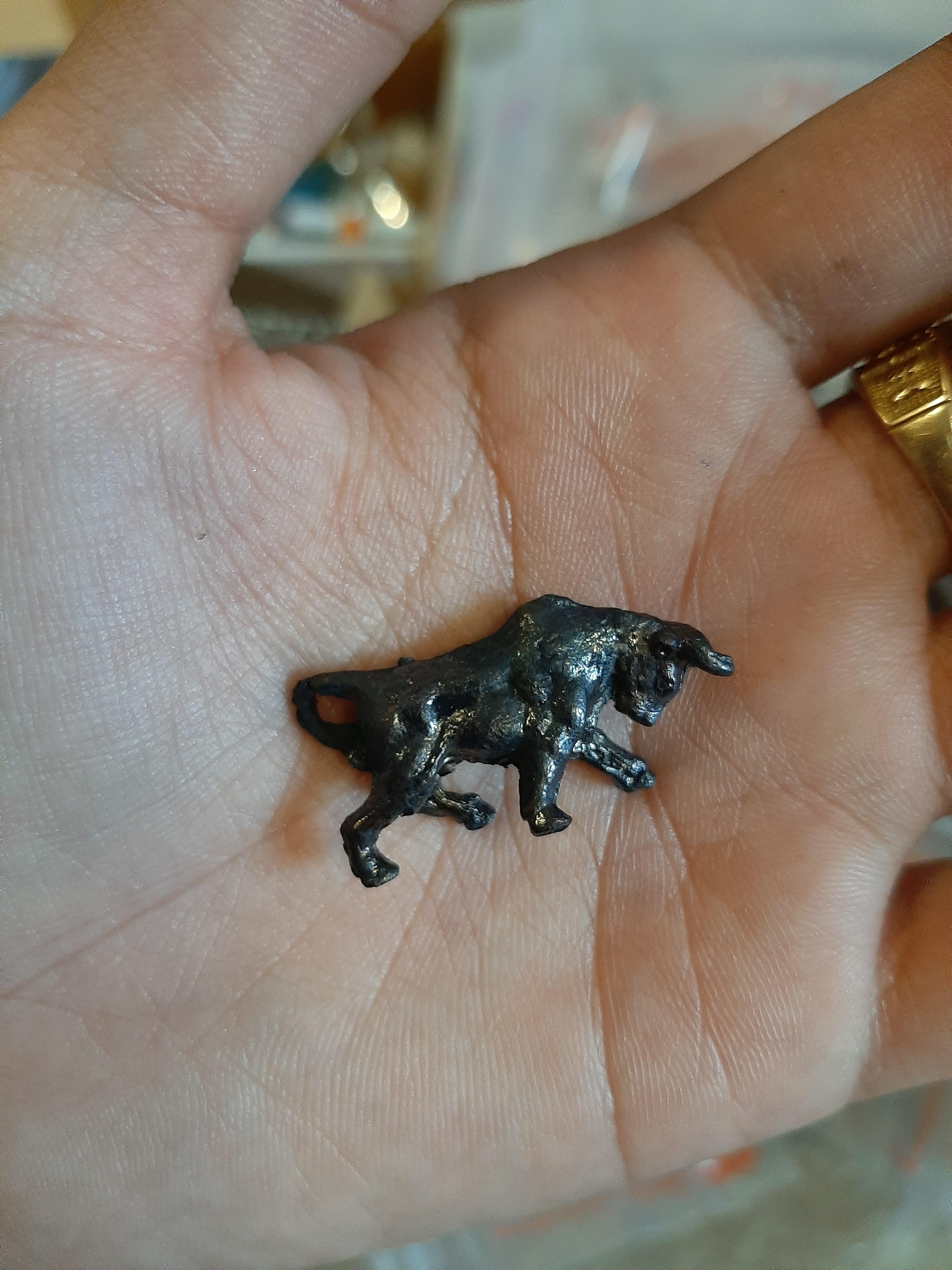 วัวธนู วัดโขงขาว ลพ.ฤาษีลิงดำร่วมเสก