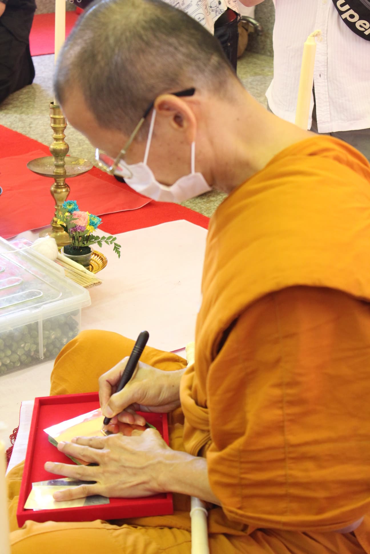 พระกริ่งผงขุนแผน เรือนพระภรตมุนี (กรอบตลับเงิน) หลวงพ่อเล็กร่วมเสก ปี 64