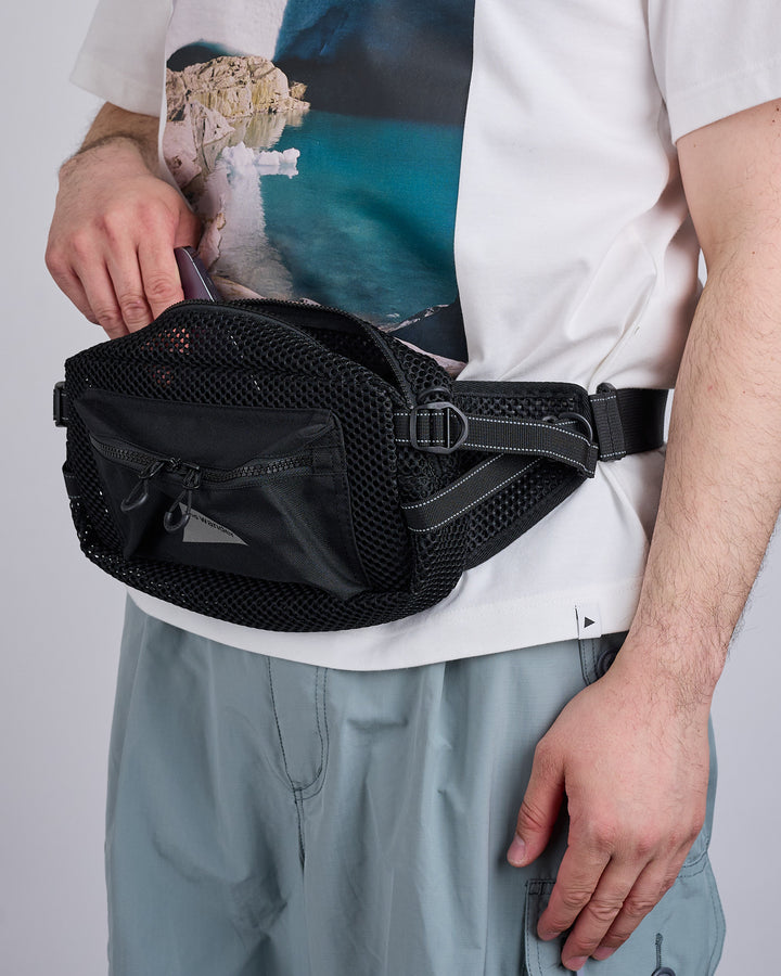 กระเป๋าคาดเอว And Wander 3D Mesh Waist Bag ของใหม่ ของแท้ พร้อมส่งจากไทย