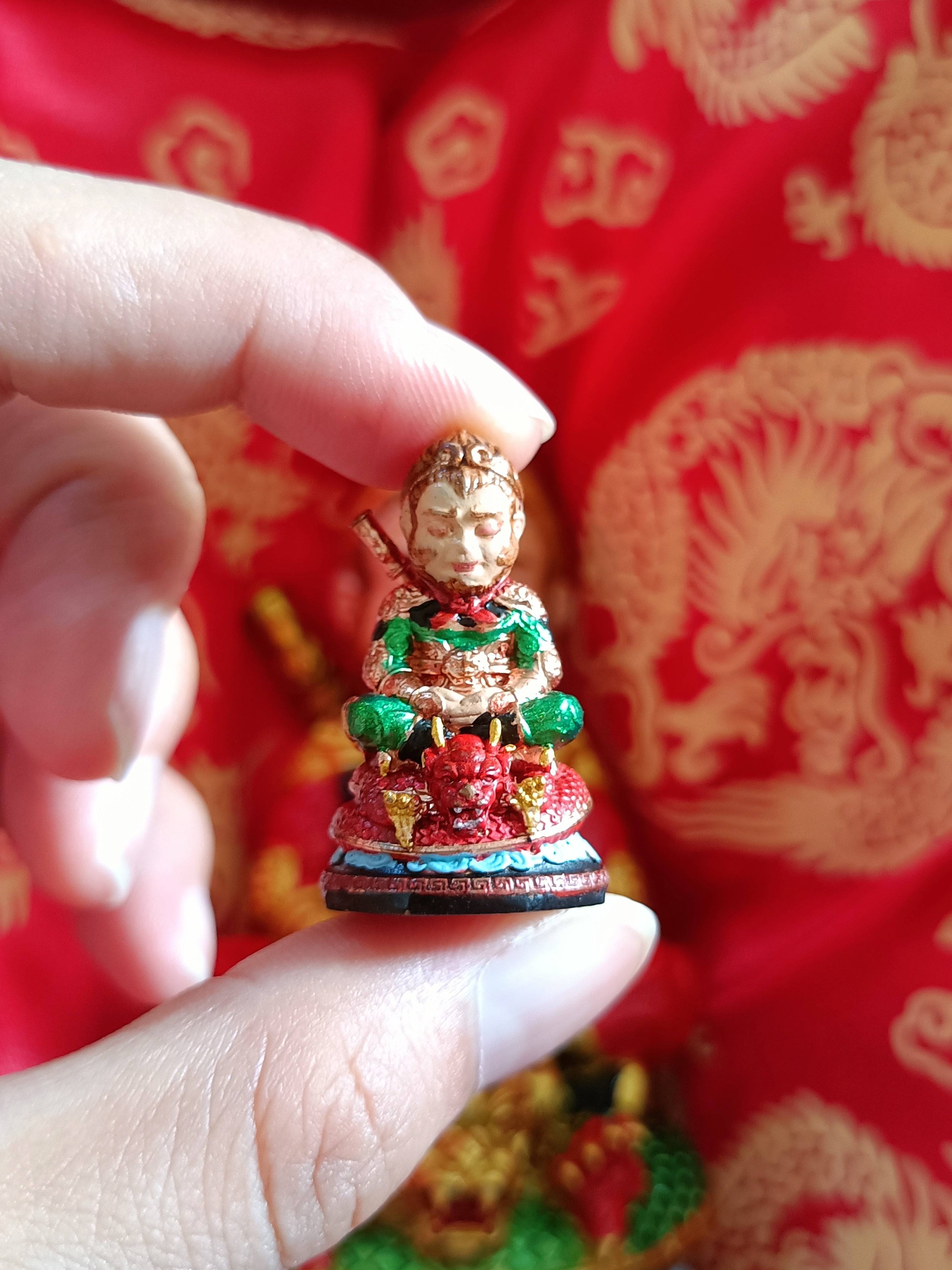 ฉีเทียนน้อย รุ่น 2 เลข 64 เข้าพิธีเสกแบบจีน วัดถ้ำเขาชะอางค์