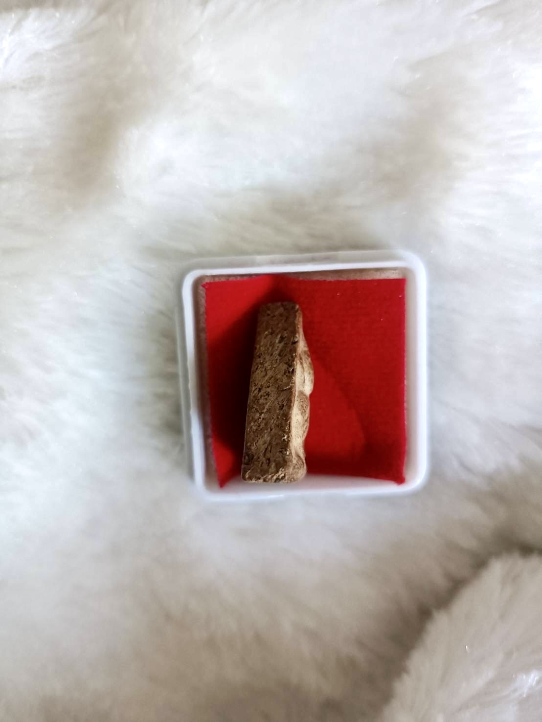 พระนางพญา สมัยอโยธยา วัตถุมงคลส่วนองค์หลวงพ่อเล็ก วัดท่าขนุน