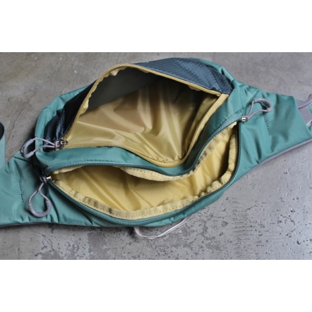 กระเป๋าคาดอก Osprey Daylight Waist Pack ของใหม่ ของแท้ พร้อมส่งจากไทย กระเป๋าคาดเอว กระเป๋าเดินป่า กระเป๋ากันน้ำ