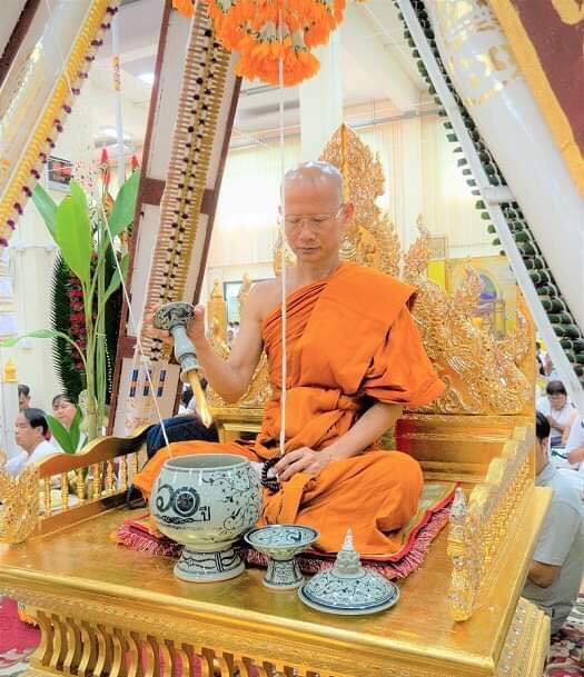 พระสมเด็จแหวกม่านโรยผงพระกริ่งจินดามณีมนต์พระกาฬ ลพ.เล็กเททอง เข้าพุทธาภิเษกวัดท่าขนุน