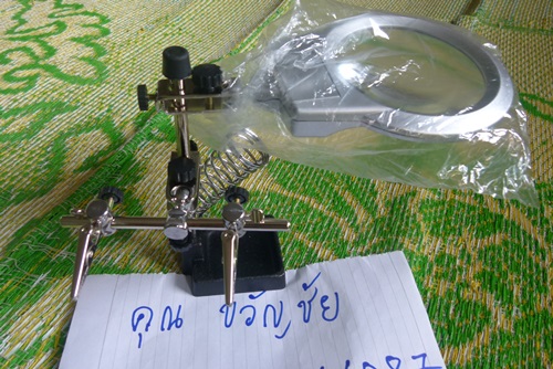 ปากกาจับงาน พร้อมเลนส์ ขยายใหญ่ และ เลนส์ ขยายเล็ก มีไฟส่อง LED 700 บาท.-