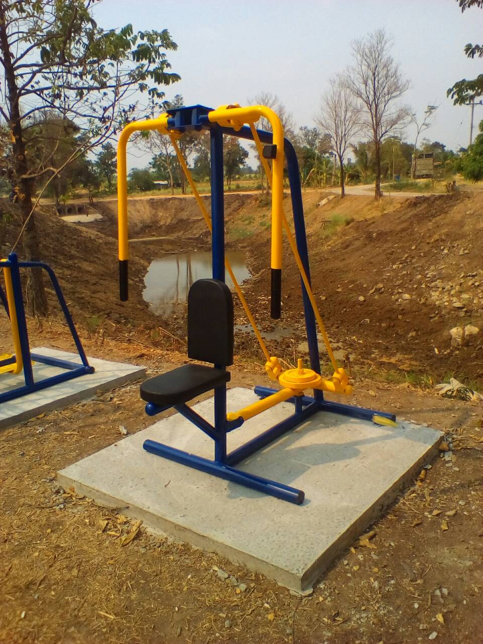 รหัส SM ผลงานติดตั้ง (สระบุรี) เครื่องออกกำลังกายกลางแจ้ง