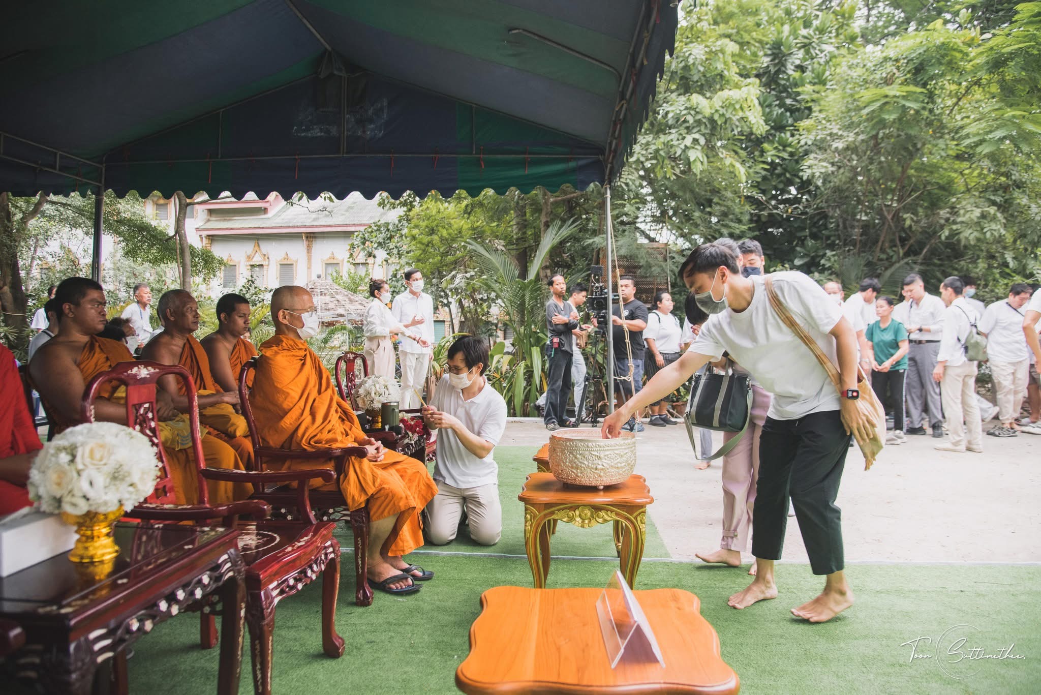 สมเด็จองค์ปฐม (หลวงพ่อไหลมาเทมา) ขนาด 5 นิ้ว หลวงพ่อเล็ก พุทธาภิเษกหลายวาระ ปี 67