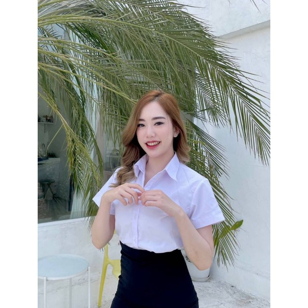 เสื้อผ้าแฟชั่นผู้หญิง นักศึกษาหญิง แขนสามเหลี่ยม ถูกระเบียบ ทรงมหิดล