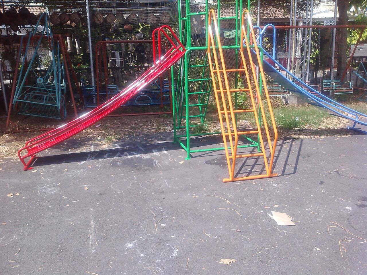 รหัส PG ผลงานติดตั้ง (หมู่บ้านบัวทองพาร์ค5 จ.นนทบุรี) เครื่องเล่นสนามกลางแจ้งสำหรับเด็ก