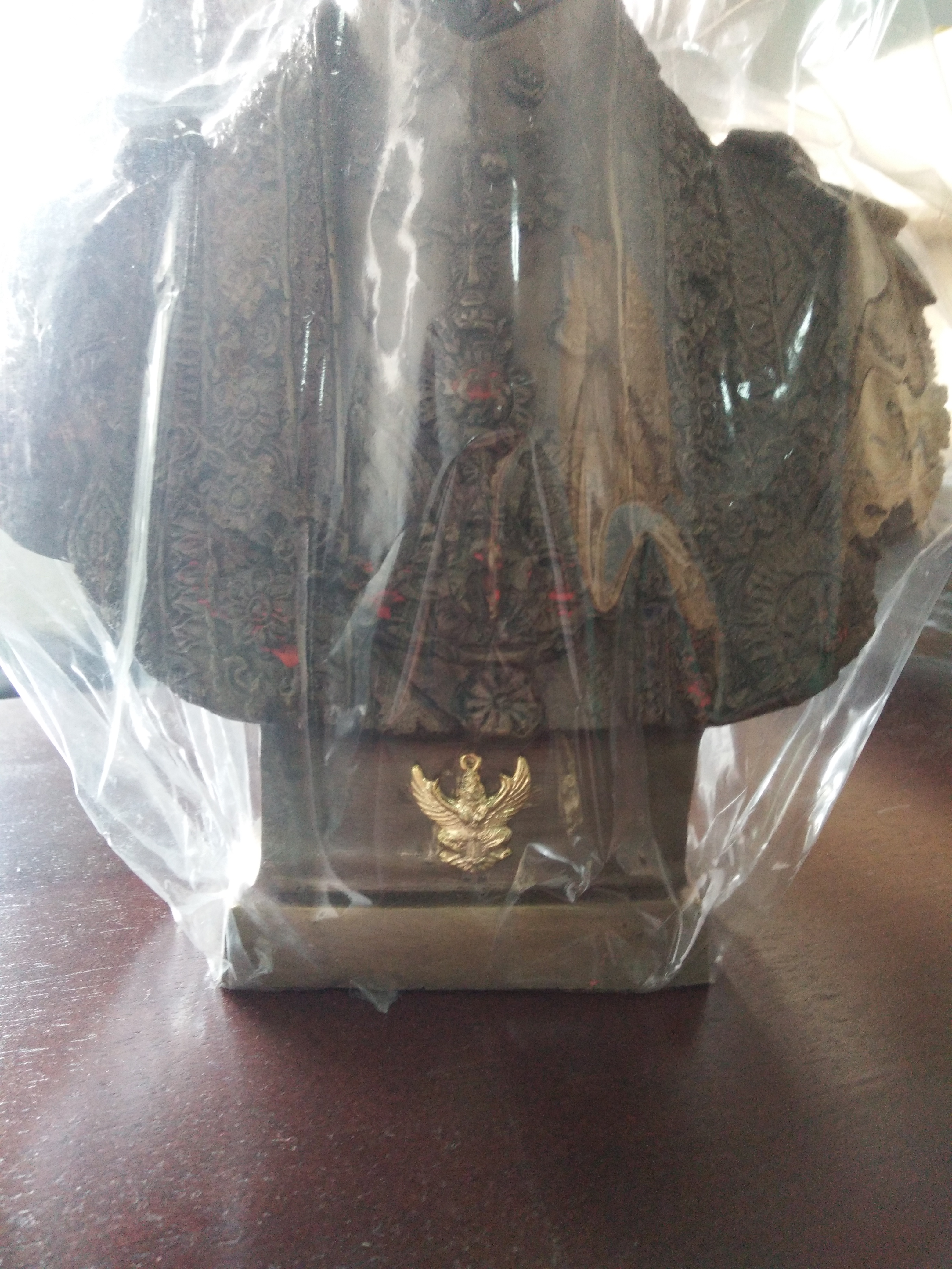 รูปหล่อโลหะพระบรมฉายาลักษณ์ ร.9 เจิมโดยพระอาจารย์วราห์ วัดโพธิ์อง no.45