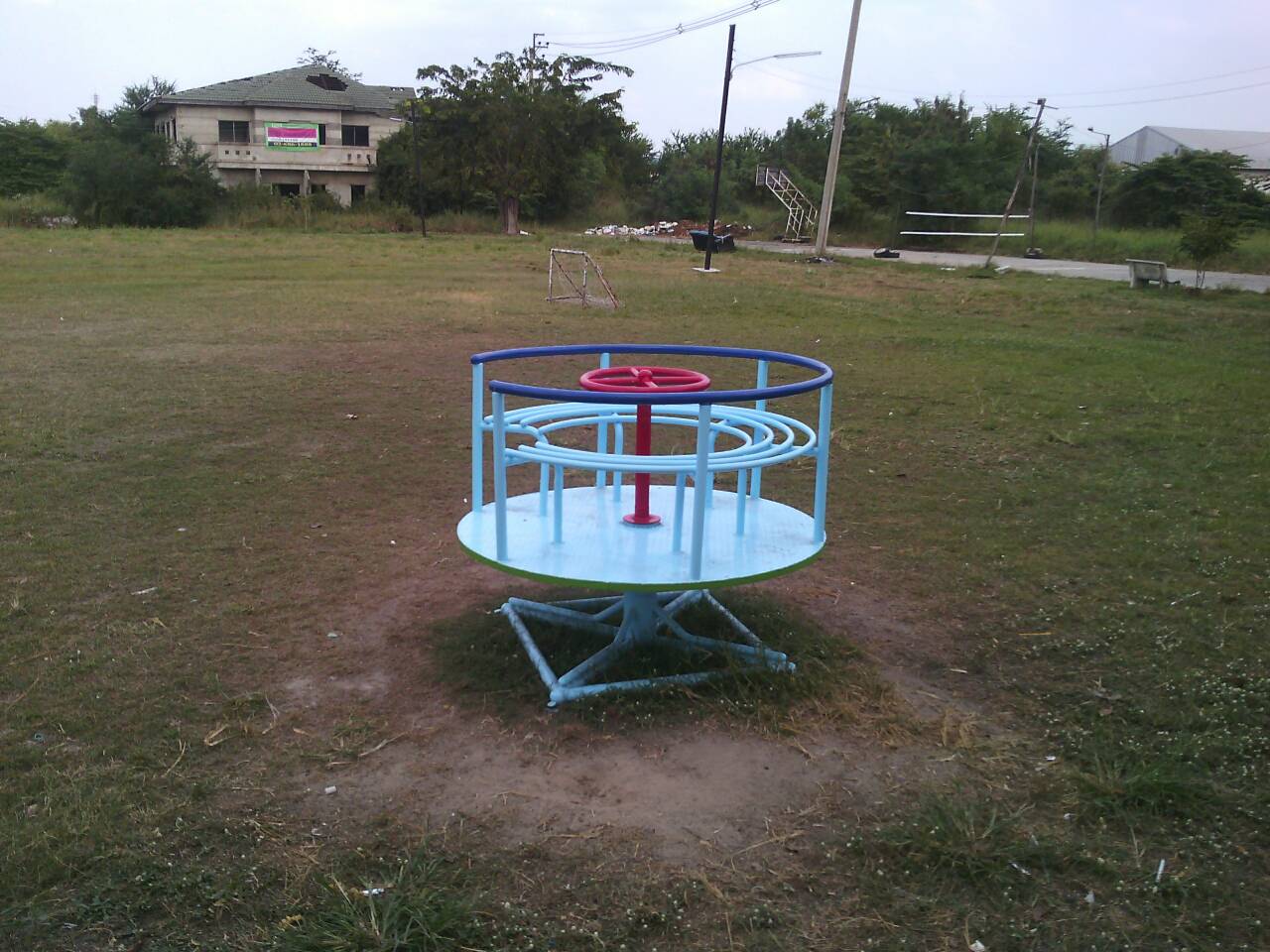 รหัส PG ผลงานติดตั้ง (หมู่บ้านนิวส์เวิลด์วิลล์-บางบัวทอง จ.นนทบุรี) เครื่องเล่นสนามกลางแจ้งสำหรับเด็ก