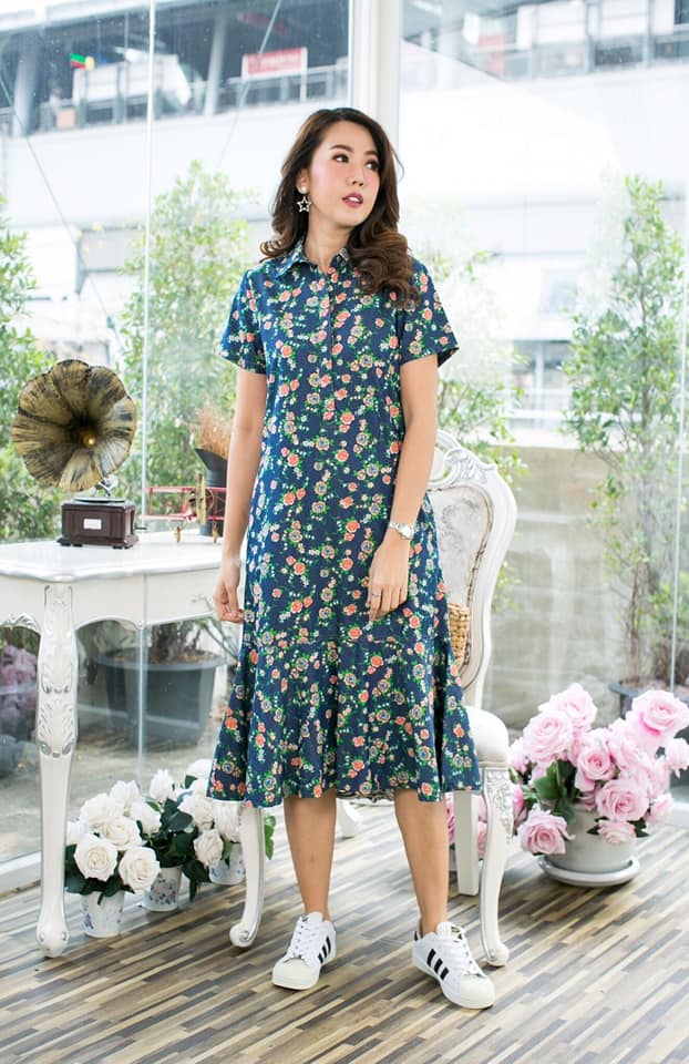 Size 38" 40" 42" 44" 46" เดรสยีนส์คอเชิ้ต (ชุดยีนส์ยาว) ผ้ายีนส์เนื้อนิ่ม ใส่สบาย ไม่ร้อน ลายดอกไม้สวยสดใส ใส่ได้หลายโอกาส