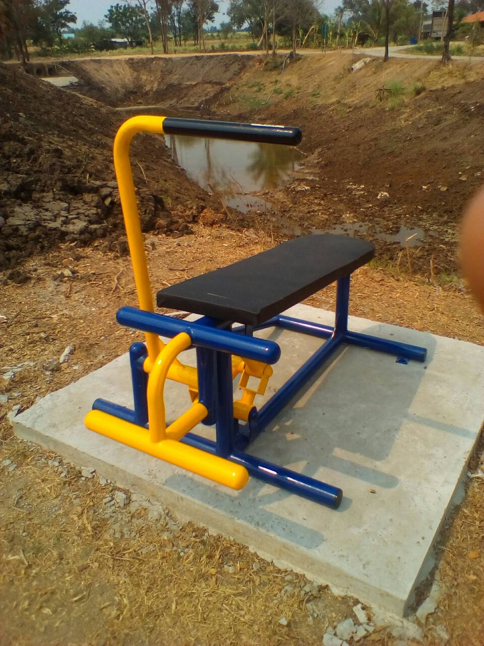 รหัส SM ผลงานติดตั้ง (สระบุรี) เครื่องออกกำลังกายกลางแจ้ง