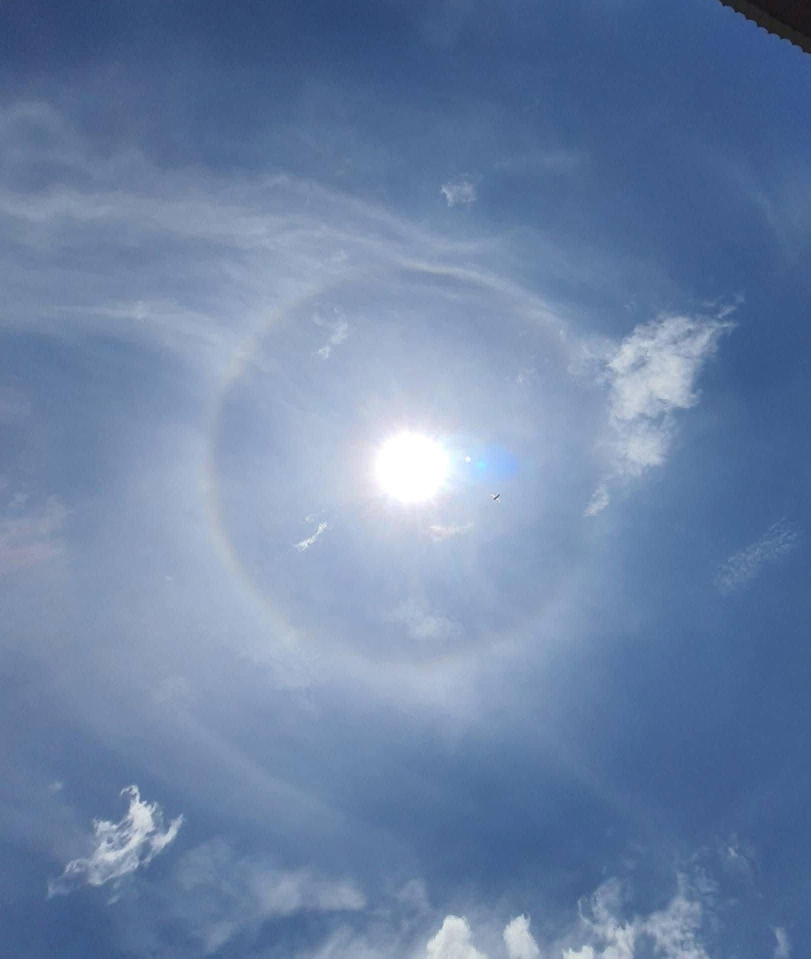 ดวงแก้วมนทกานต์ (แก้วเหลือง) พิธีฝ่าวิกฤติ เลื่อนยศ ยกฐานะ