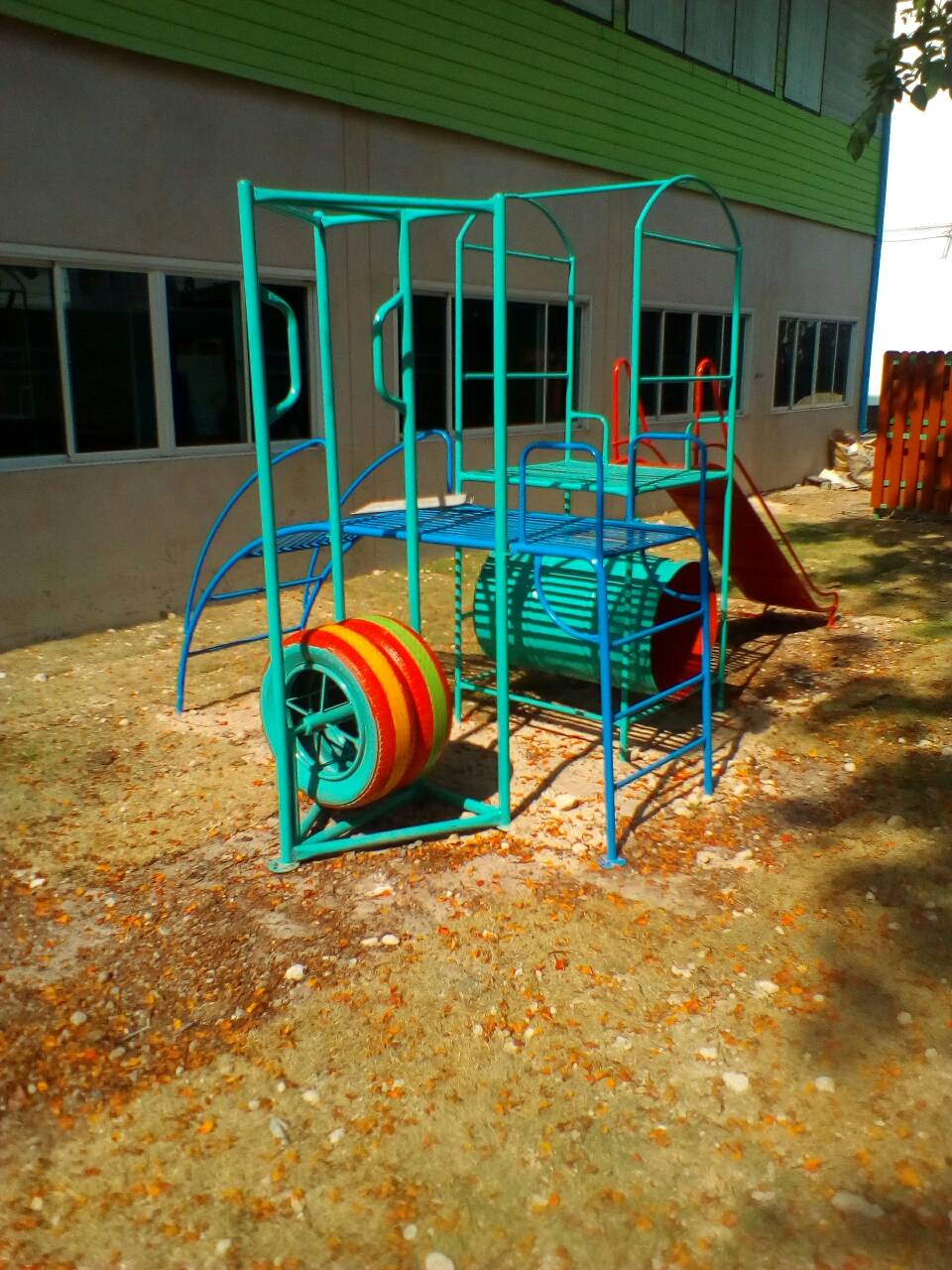 รหัส PG ผลงานติดตั้ง (อ่าวอุดม) เครื่องออกกำลังกายเด็ก