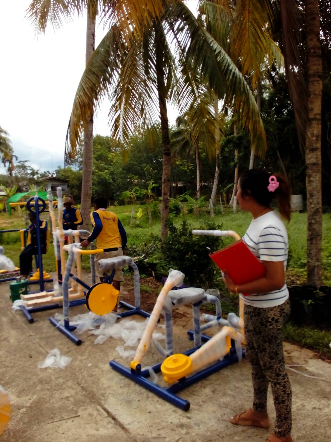 รหัส SM ผลงานติดตั้ง (ม.1 ต.เขาปูน อ.ห้วยยอด จ.ตรัง) เครื่องออกกำลังกายกลางแจ้ง