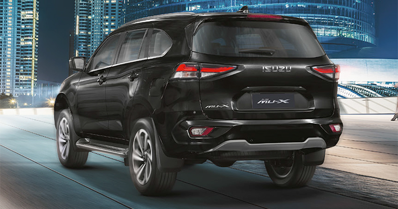 กันชนหลัง ISUZU MU-X MUX อีซูซุ มิวเอ็กซ์ ปี 2021 ขายตามสภาพครับ