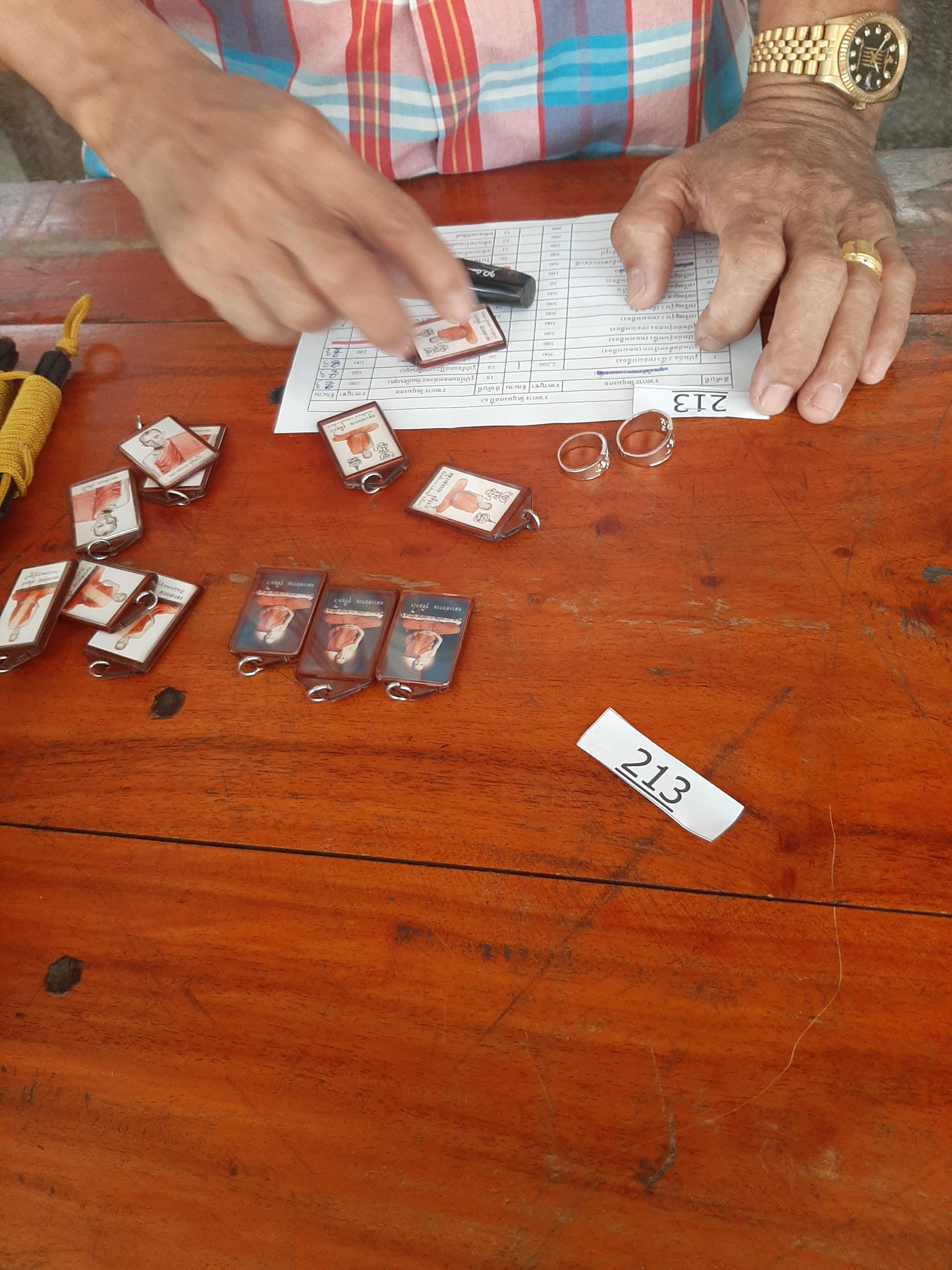 หลวงพ่อกวย รุ่น เมตตาศิษย์ วัดระฆังโฆษิตาราม ปี 63