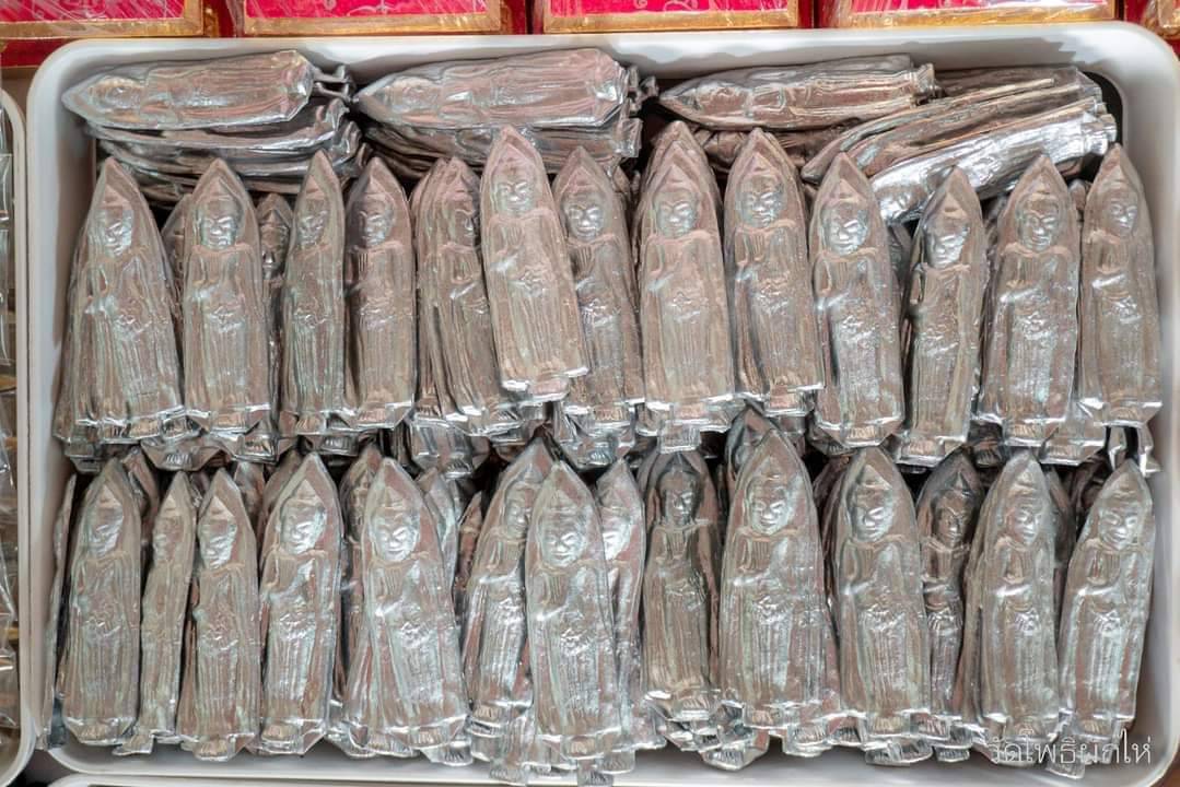 พระร่วงรางปืน เนื้อตะกั่วโบราณผสมเนื้อแร่กายสิทธิ์ช่อทิพย์เงินยวง ปี ๖๖ วัดโพธิผักไห่ ลพ.เล็ก วัดท่าขนุนอธิษฐานจิต