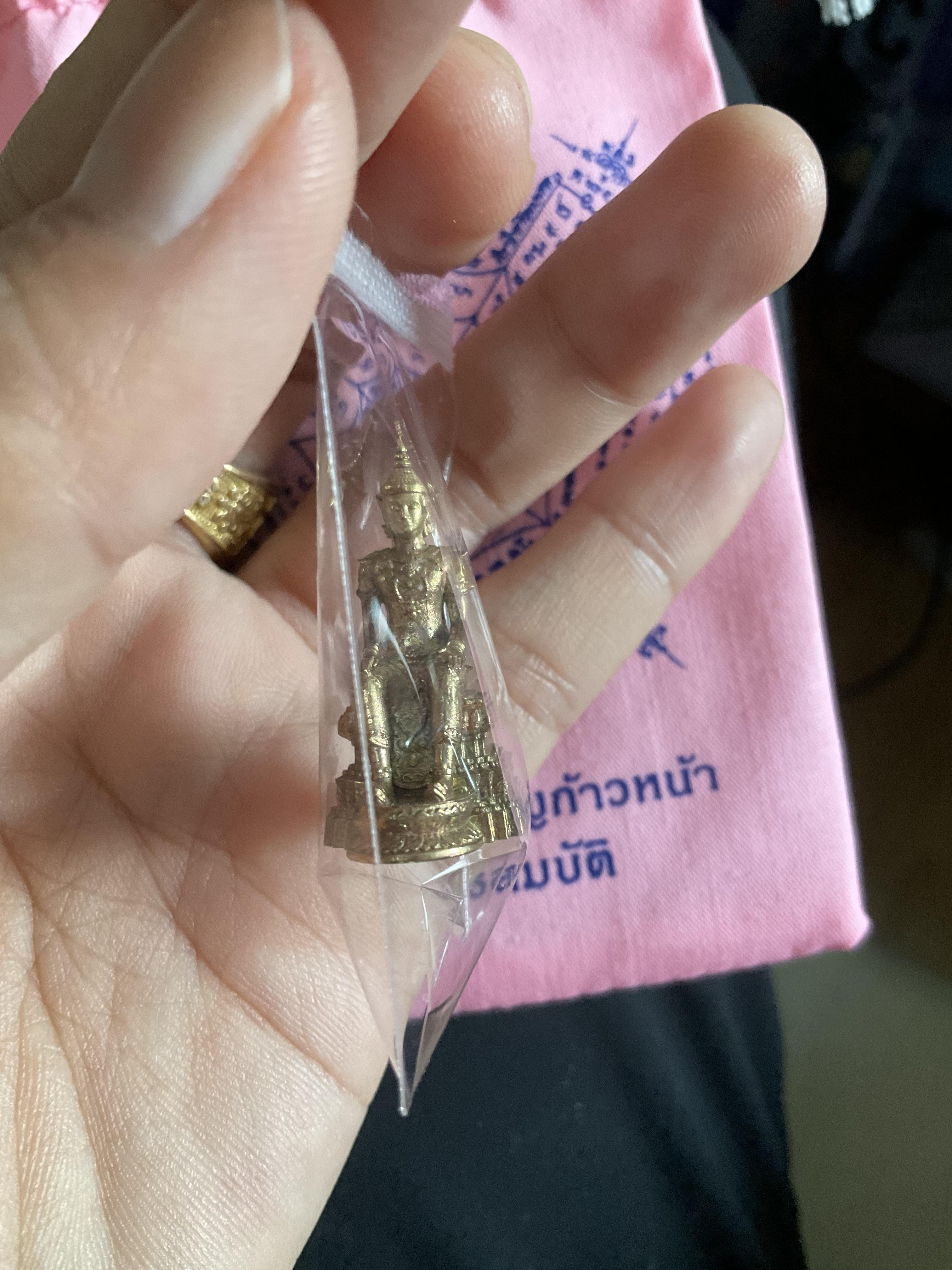 สมเด็จองค์ปฐมปางพระนิพพาน เนื้อมหาชนวน บรรจุมวลสาร พระธาตุข้าวบิณฑ์