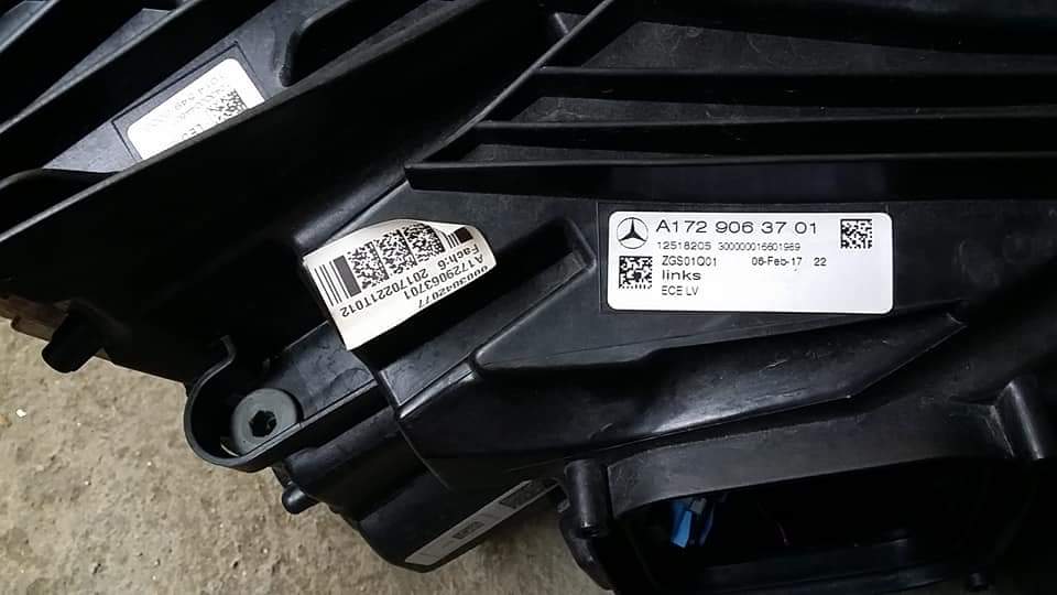 โคมไฟหน้าข้างซ้าย W172