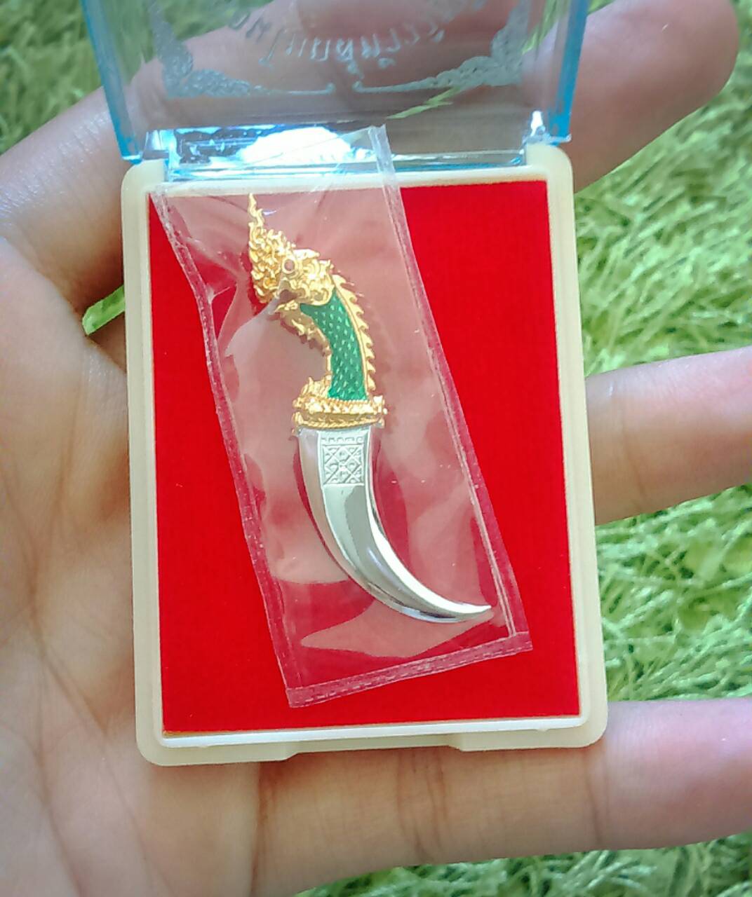 มีดถอนโบถส์ท้าววิรูปักษ์เนื้อเงินลงยาฝังพลอย วัดเขาวงปี 58