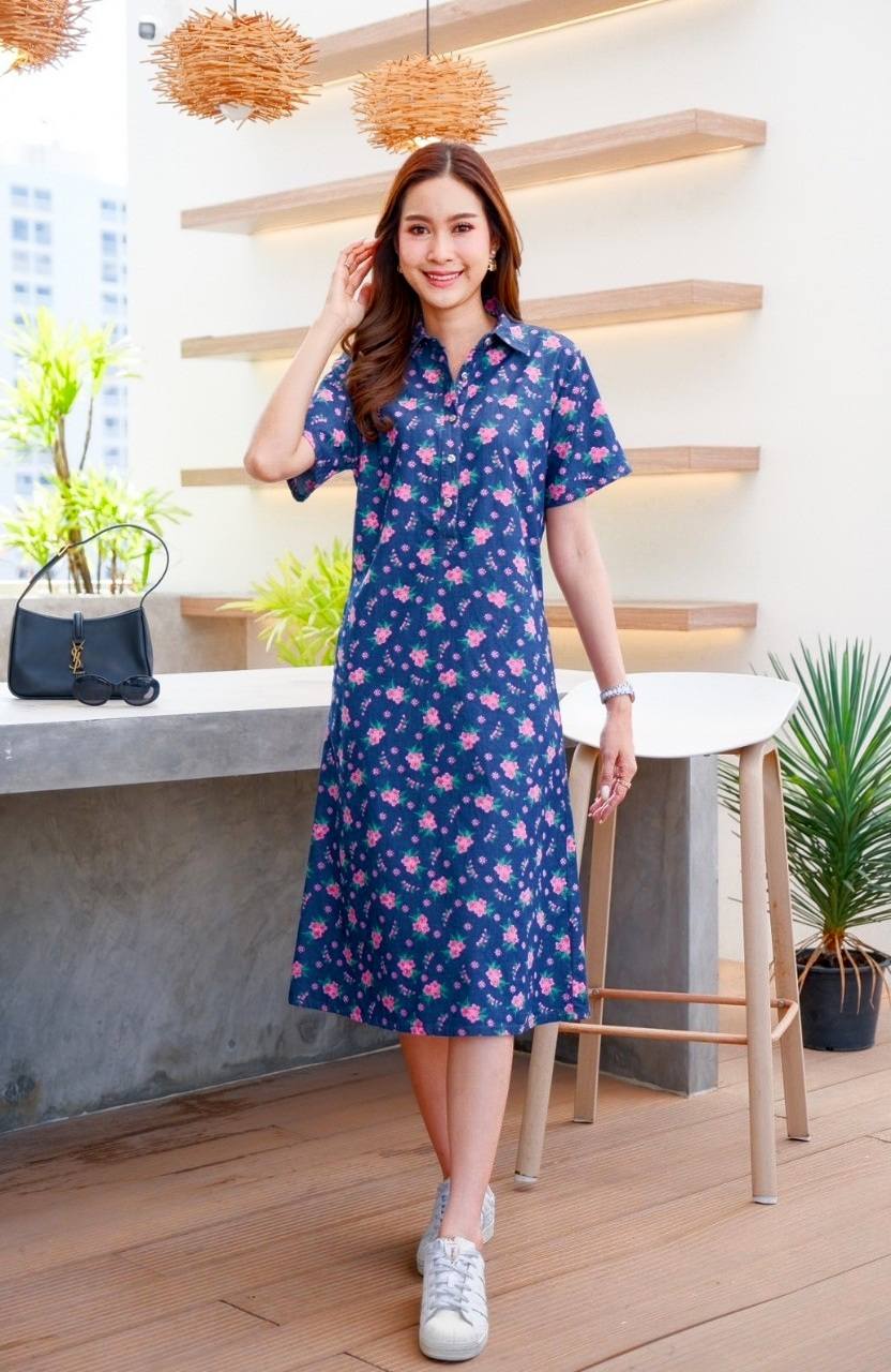 ชุดยีนส์ #8773 เดรสยีนส์พิมพ์ลายสวยหรูท้้งตัว ผ้ายีนส์แท้เนื้อนิ่มแบบสวย ใส่สบายส่ได้หลายโอกาส