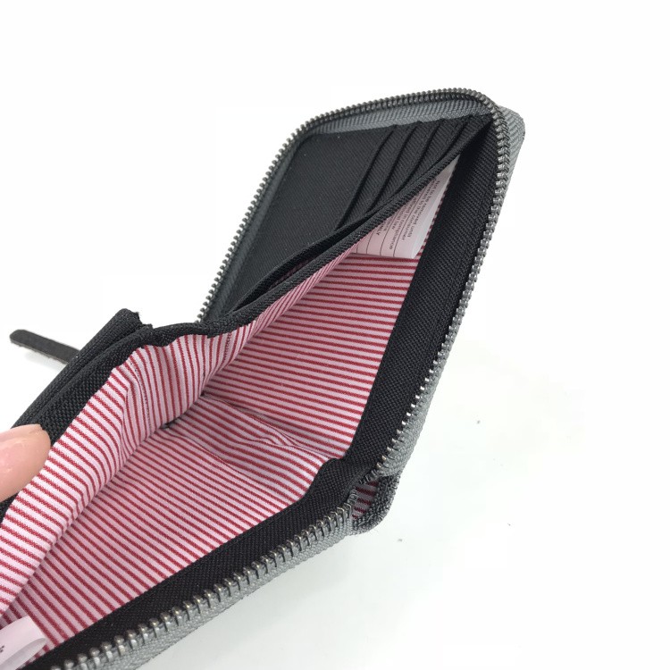 กระเป๋าสตางค์ Herschel Walt Wallet - Raven Crosshatch ของแท้ พร้อมส่ง