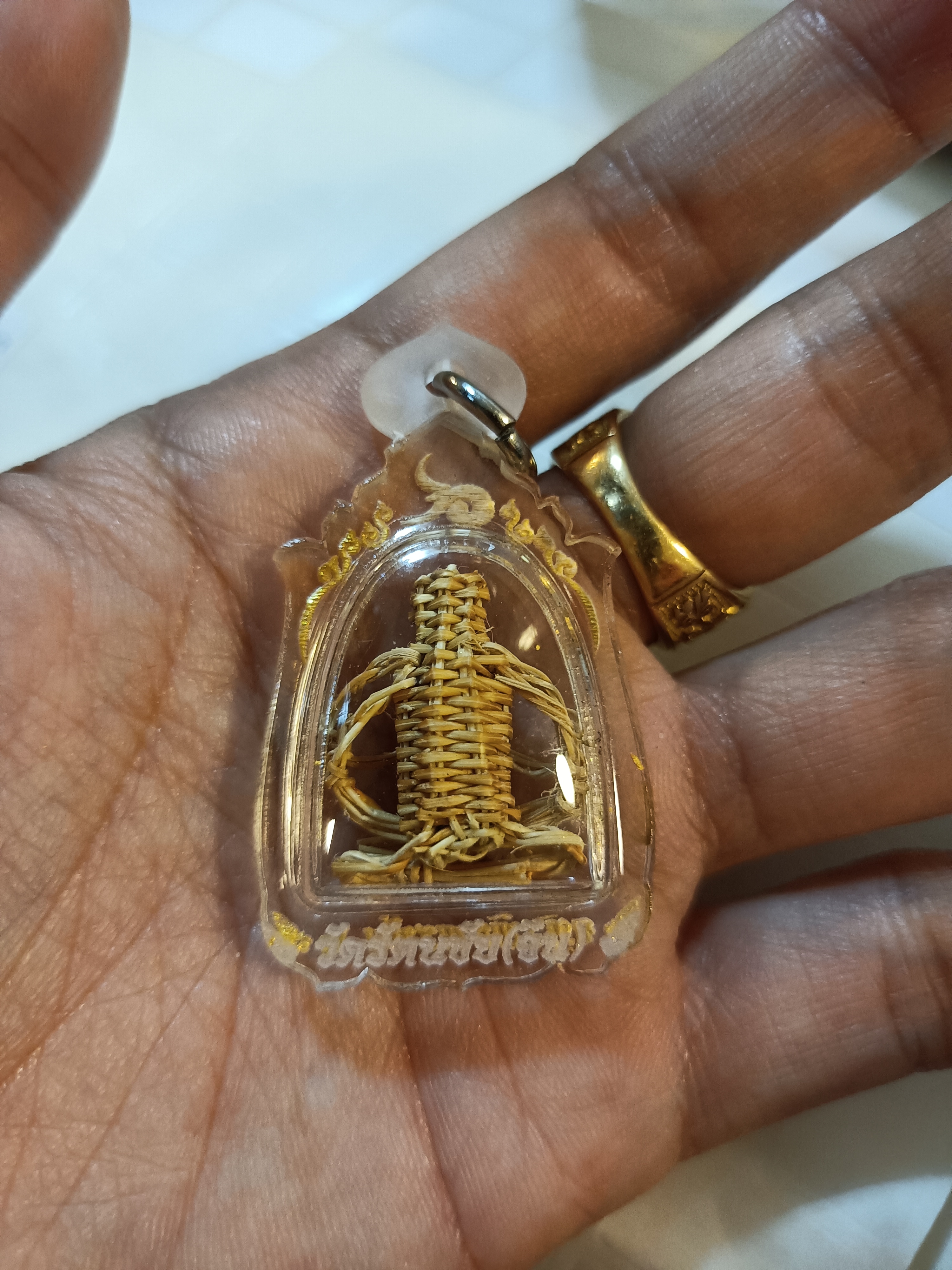 หุ่นพยนต์สี่กร ตำรับ อ.ลอย โพธิ์เงิน บรรจุมวลสารเก่า รุ่น จตุรพิธพรชัย 2